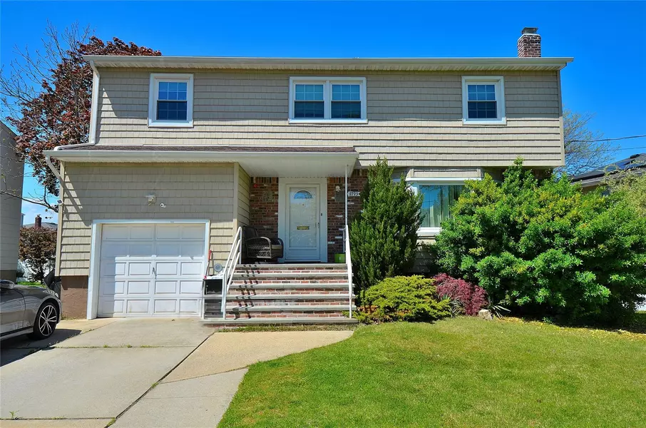 1793 Brian Court, South Merrick, NY 11566