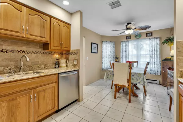 Sayville, NY 11782,186 Revere DR