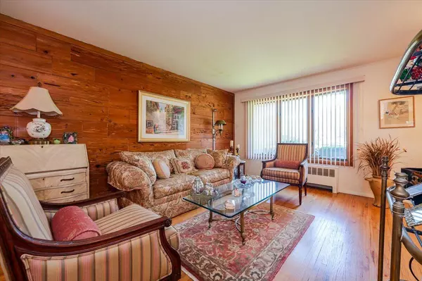 Oceanside, NY 11572,3176 Benjamin RD