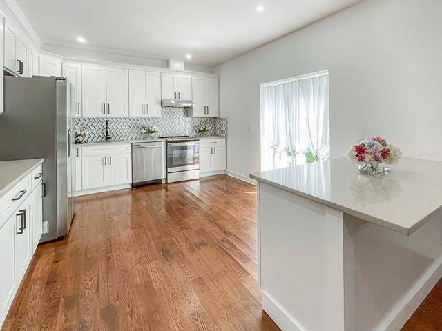Marlboro, NY 12542,82 Hampton RD
