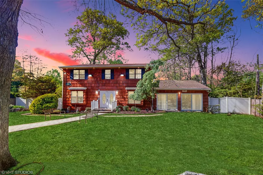 318 Veterans Memorial HWY, Commack, NY 11725