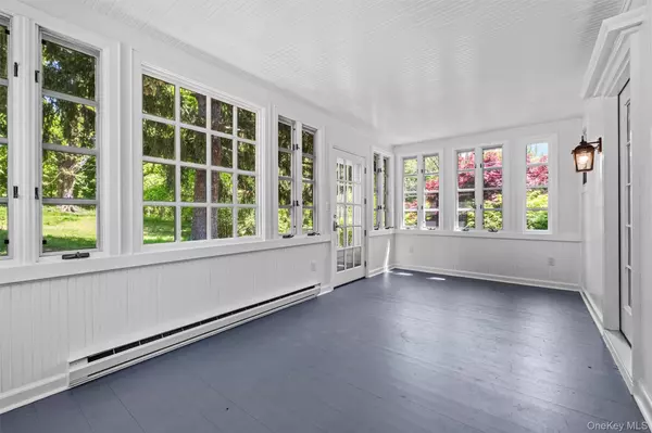 Lagrangeville, NY 12540,1035 Noxon RD