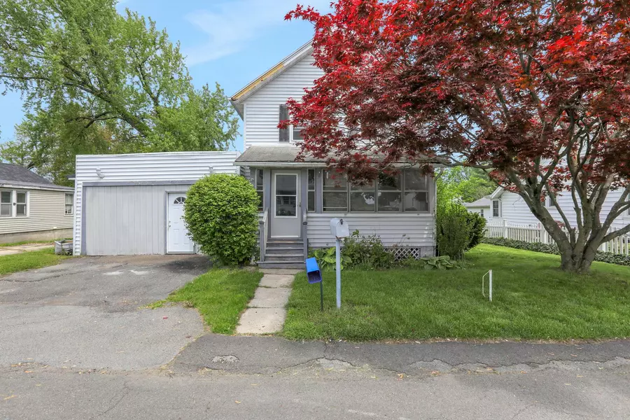 100 Harwich ST, Kingston, NY 12401