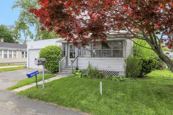 Kingston, NY 12401,100 Harwich ST