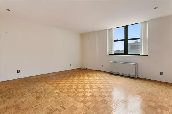Yonkers, NY 10701,23 Water Grant ST #6K