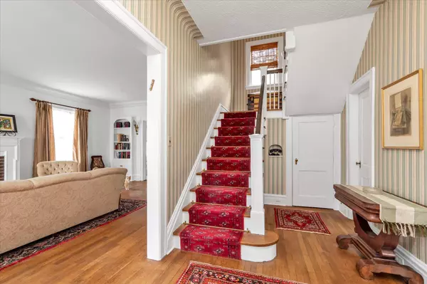 Woodmere, NY 11598,129 Woodmere BLVD