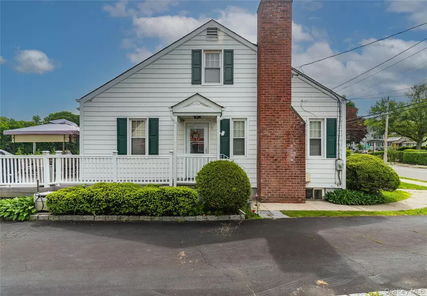 964 Pemart AVE, Peekskill, NY 10566