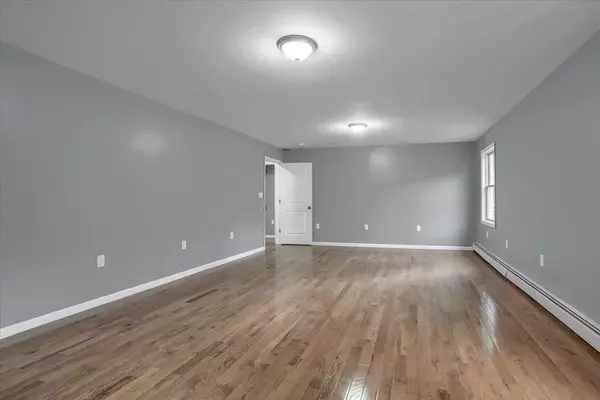 279 Mountain Lodge RD, Monroe, NY 10950