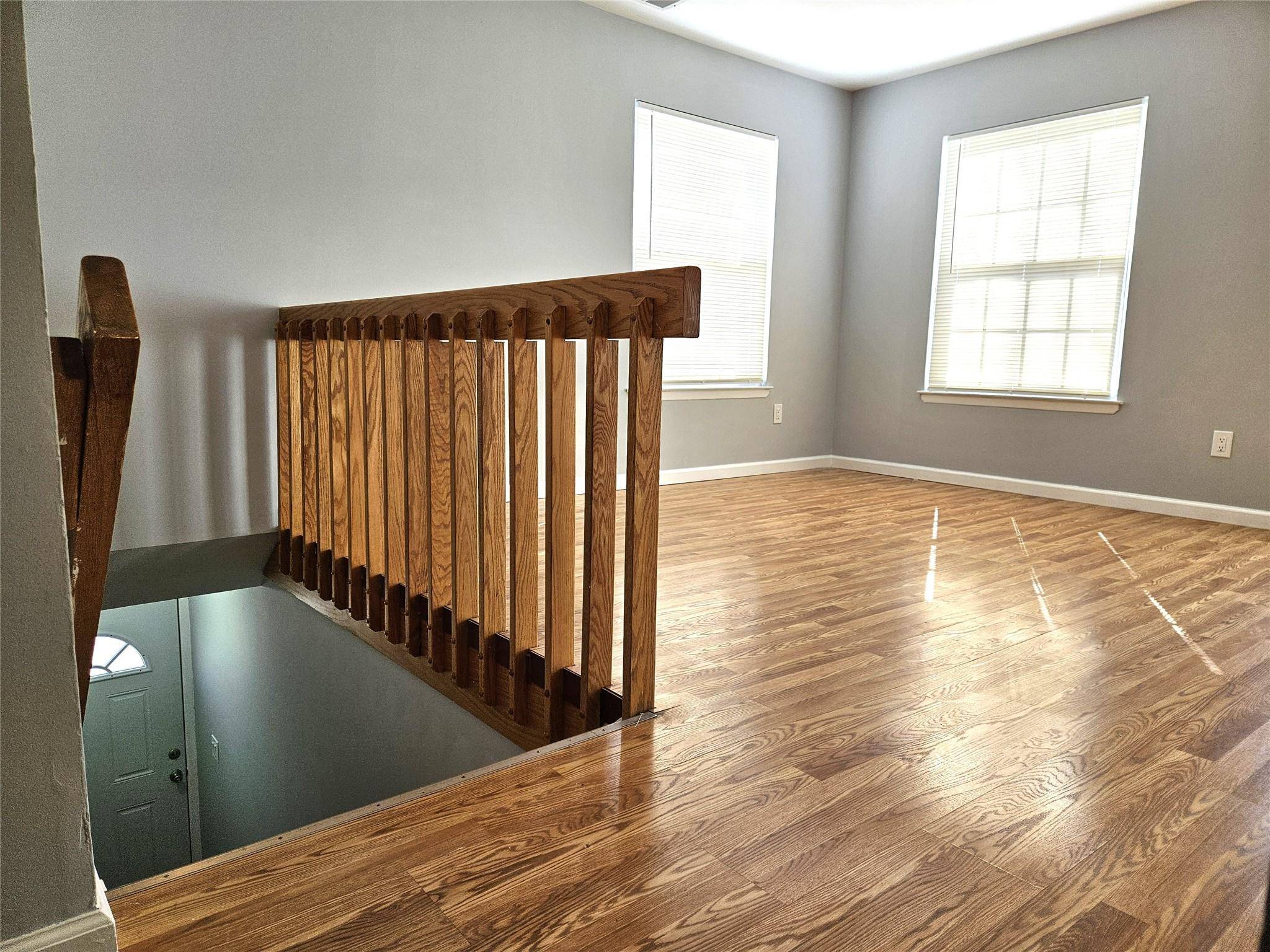 Middle Island, NY 11953,210 Fairview CIR