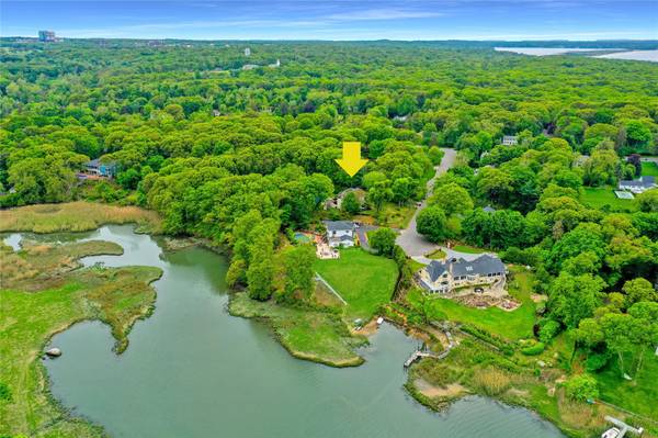 Setauket, NY 11733,12 Mill River RD