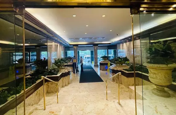 New York (manhattan), NY 10019,106 Central PARK #11LM