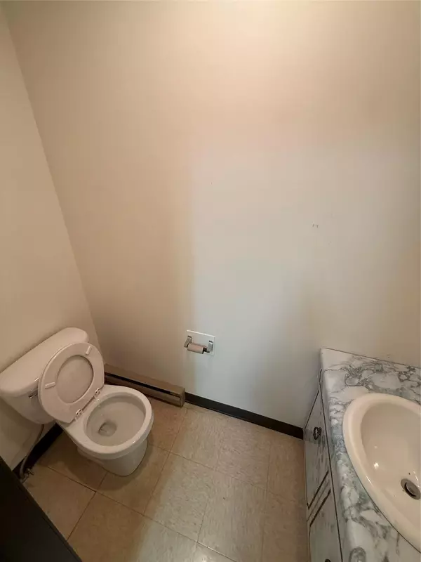 Ferndale, NY 12734,111 Sullivan AVE #1-7