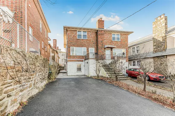 Yonkers, NY 10704,604 Yonkers AVE