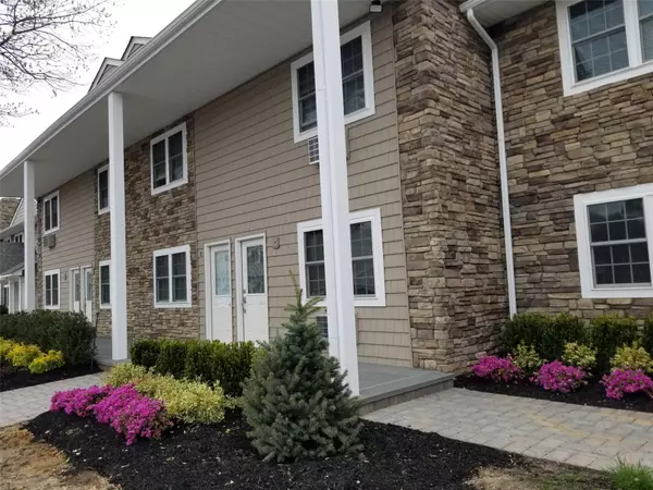 Bayport, NY 11705,623 Terrace RD #T18623