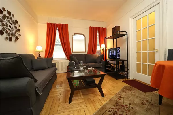 Kew Gardens, NY 11415,83-55 Lefferts BLVD #1E