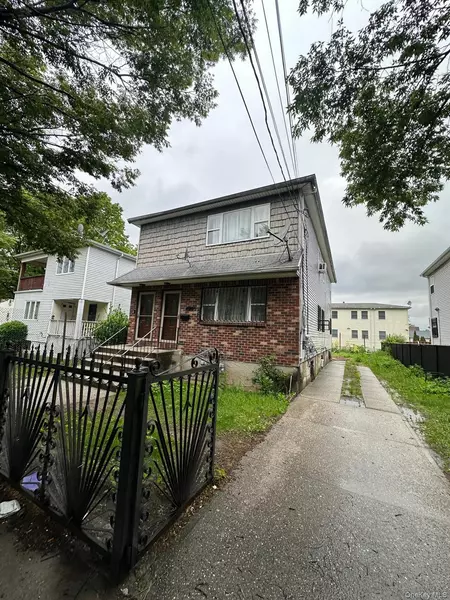 14207 135th AVE, Jamaica, NY 11436