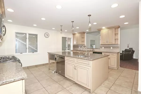 Airmont, NY 10952,4 Park AVE