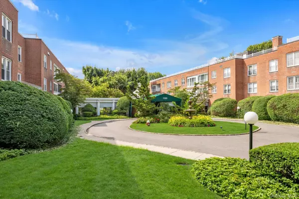 1390 Broadway #107, Hewlett, NY 11557