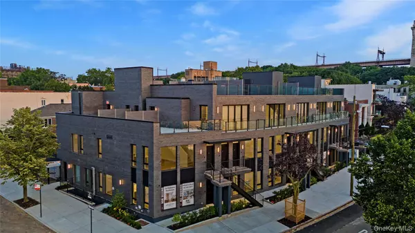 21-31 Shore BLVD #2F, Astoria, NY 11105