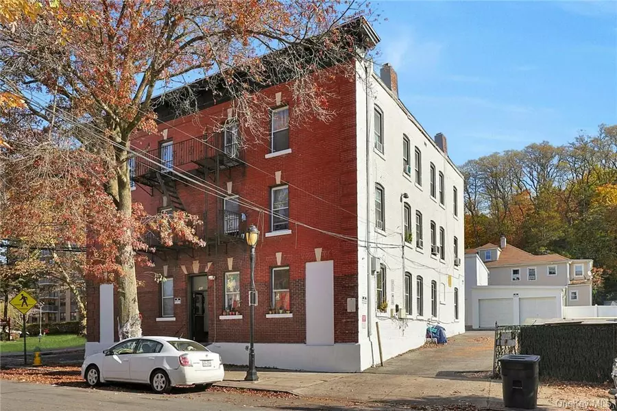 141 Ferris AVE, White Plains, NY 10603
