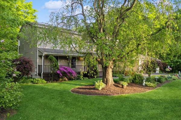 Highland, NY 12528,18 Lockhart LN