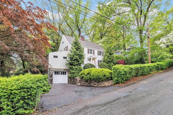3 Richmond Hill RD, Call Listing Agent, CT 06854