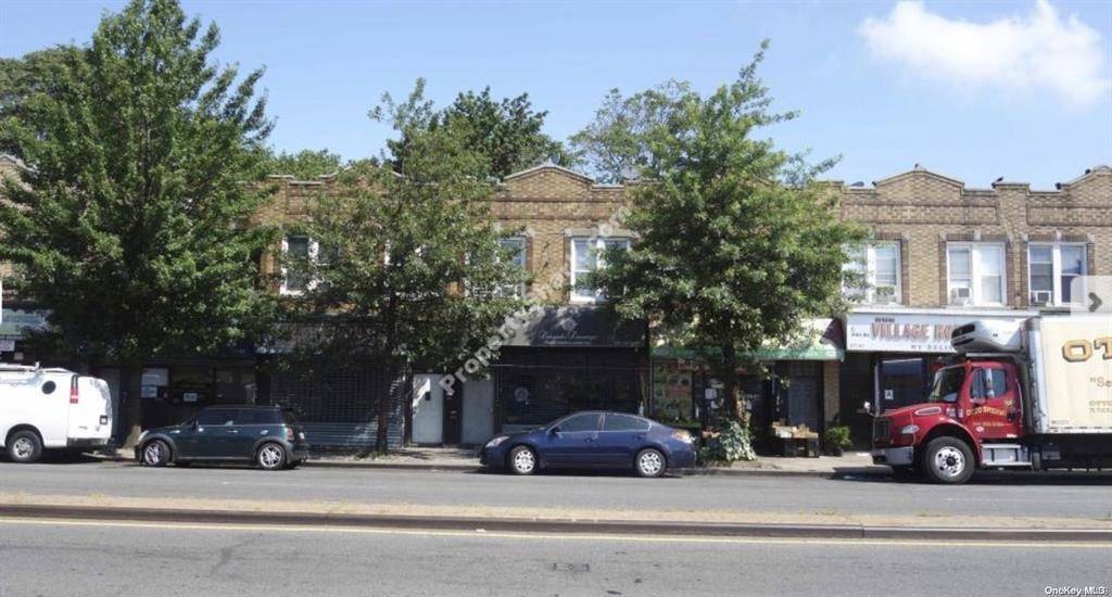 Queens Village, NY 11428,211-57 Jamaica AVE #2R