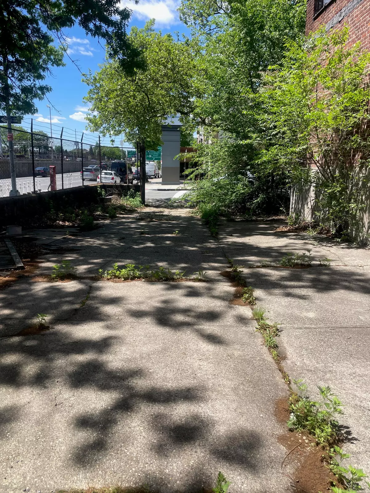 Sunnyside, NY 11104,39th street