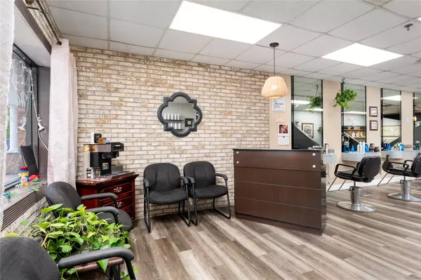 Shoreham, NY 11786,99-13 Route 25A #13
