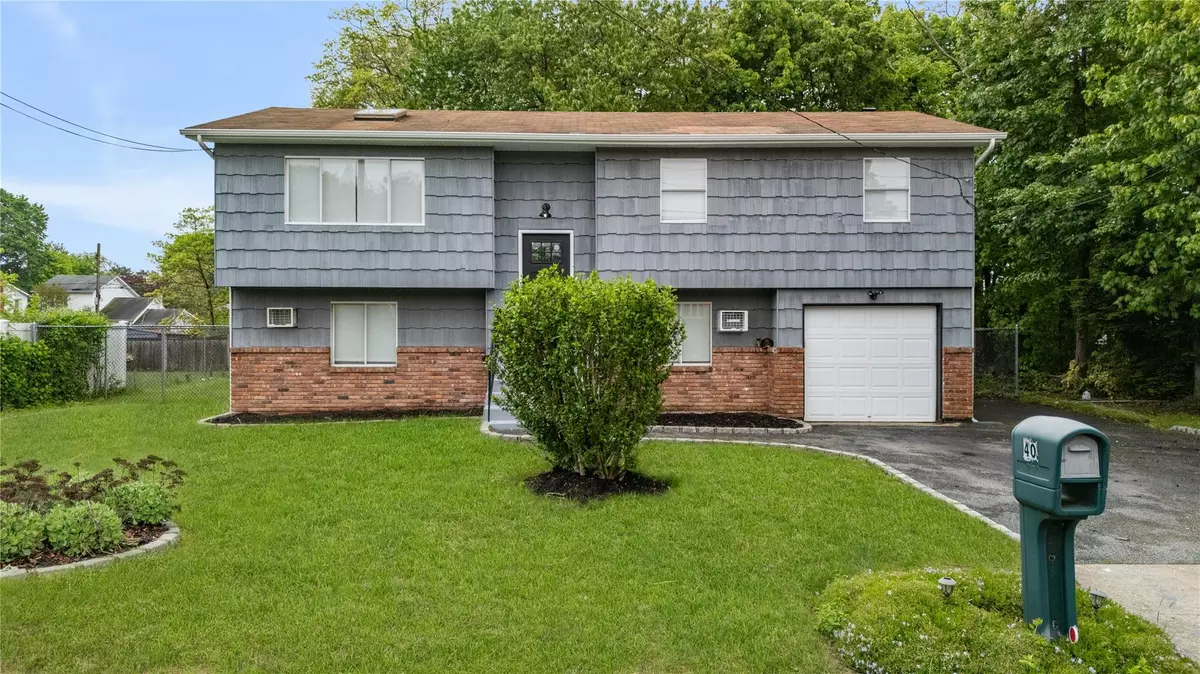 Wyandanch, NY 11798,40 S 29th ST