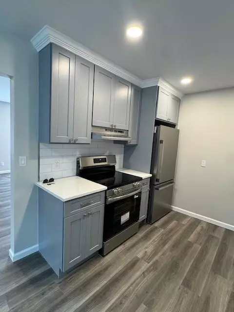 Shirley, NY 11951,Address not disclosed