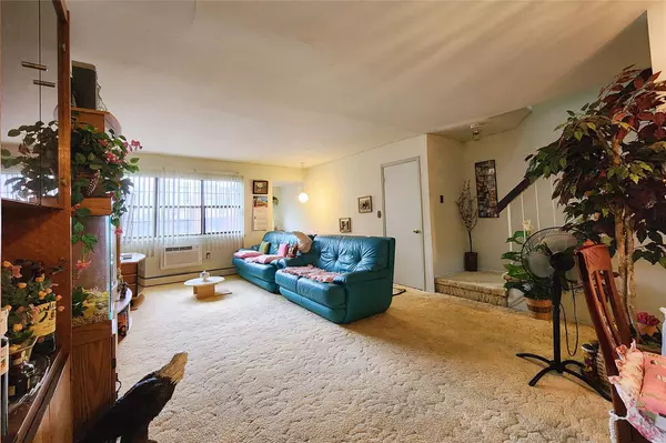 College Point, NY 11356,120-16 Cove CT #87A