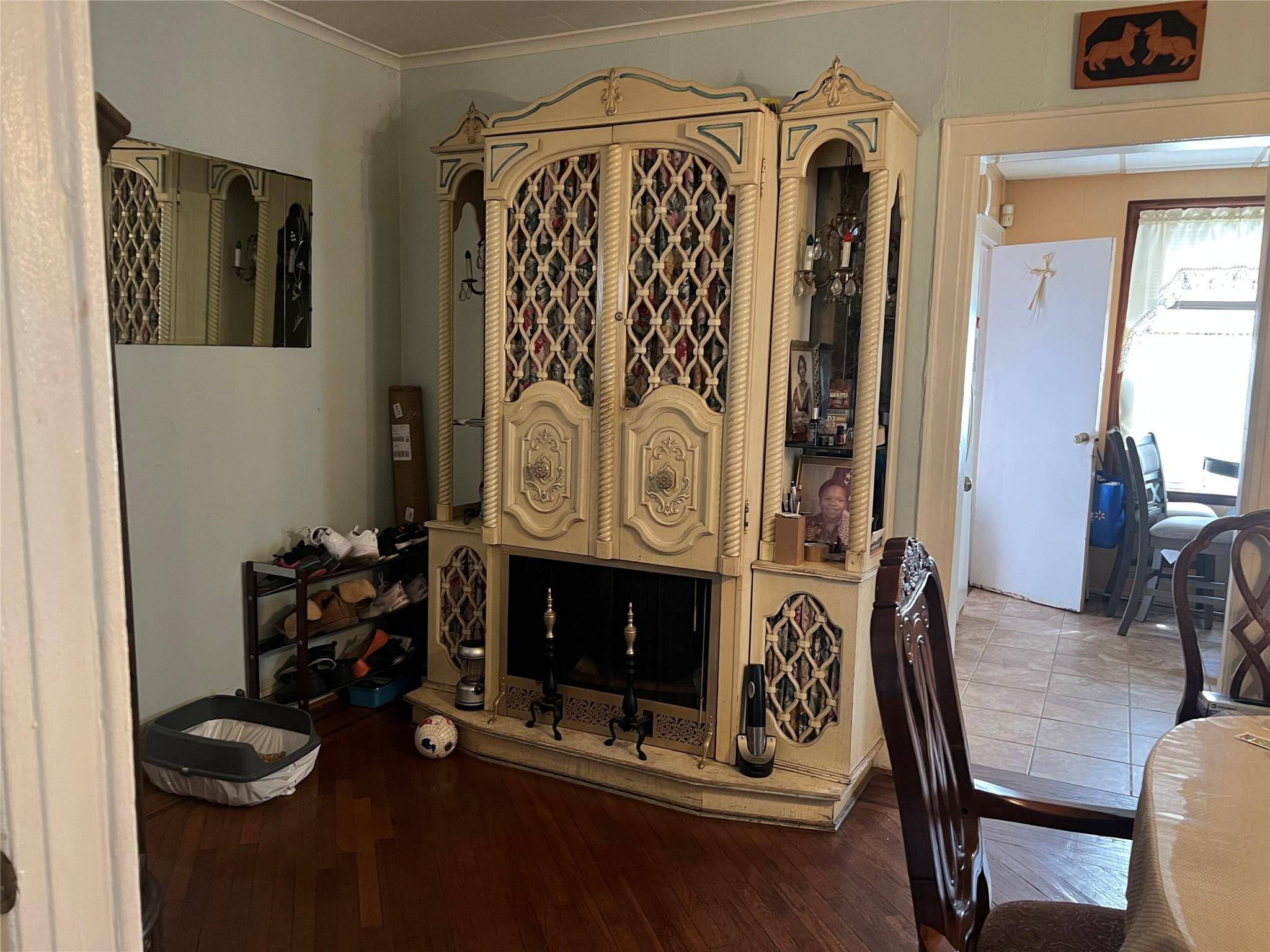 Queens Village, NY 11429,109-15 210 ST