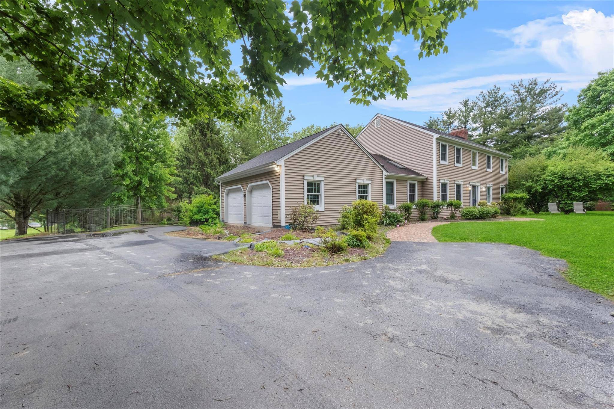 Poughkeepsie, NY 12603,150 Cedar AVE