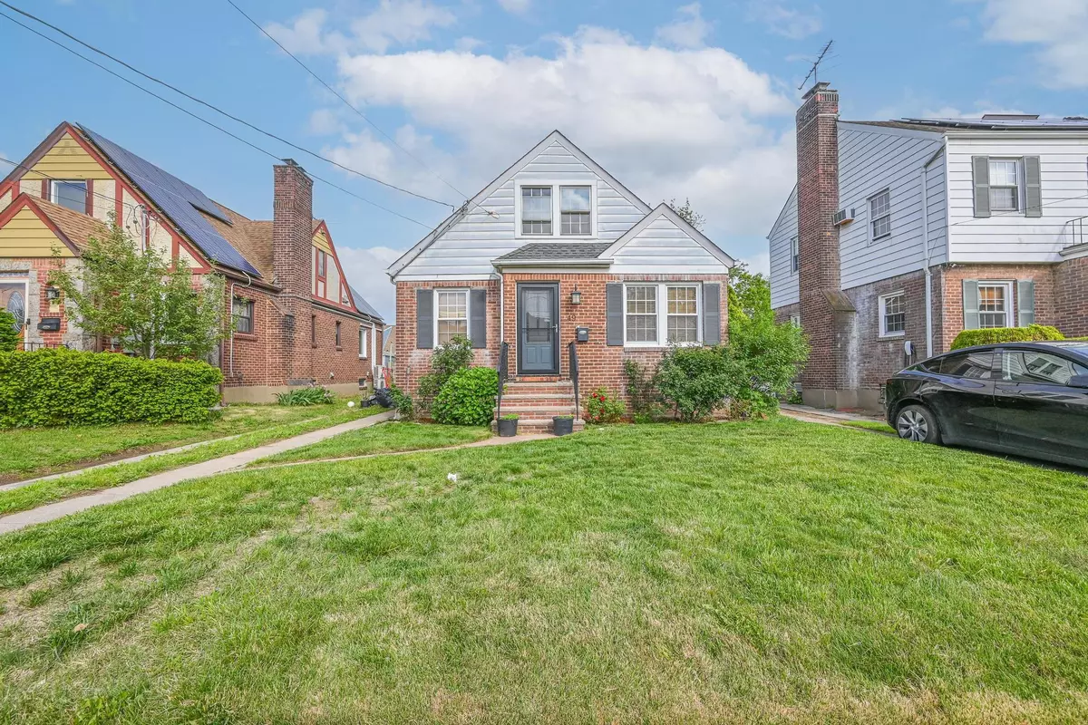 Valley Stream, NY 11580,49 Union ST