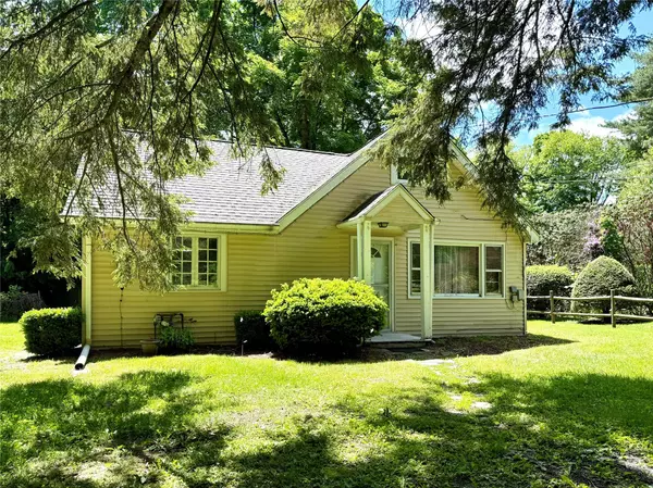 284 Titusville RD, Poughkeepsie, NY 12603