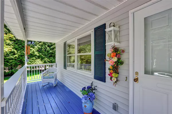 Rocky Point, NY 11778,46 Narcissus RD