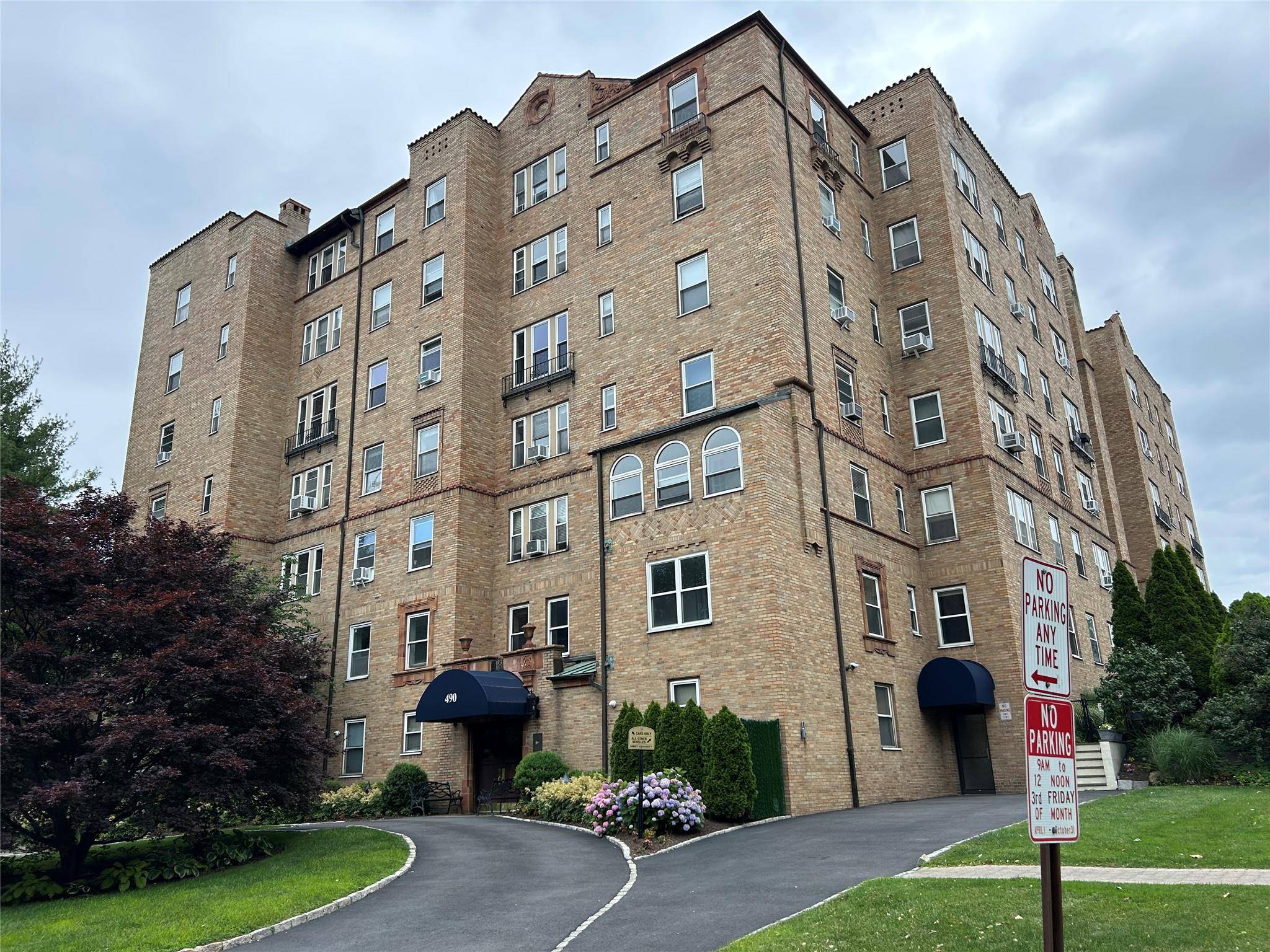 490 Bleeker AVE #6J, Mamaroneck, NY 10543