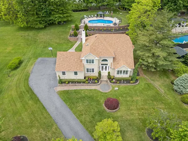 New City, NY 10956,8 Stark CT