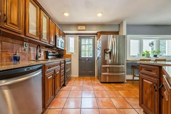 East Meadow, NY 11554,2716 Sheila CT