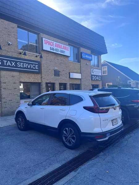 2042 Central Ave, Yonkers, NY 10710