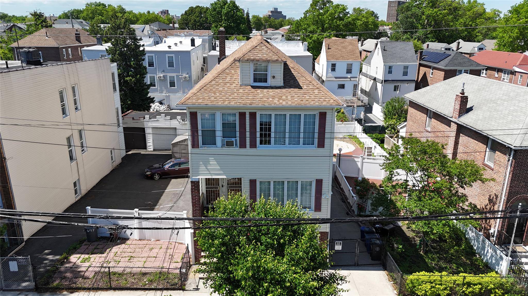 Bronx, NY 10461,2881 Harrington AVE