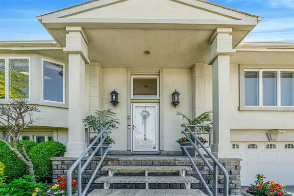 Atlantic Beach, NY 11509,100 Mark LN