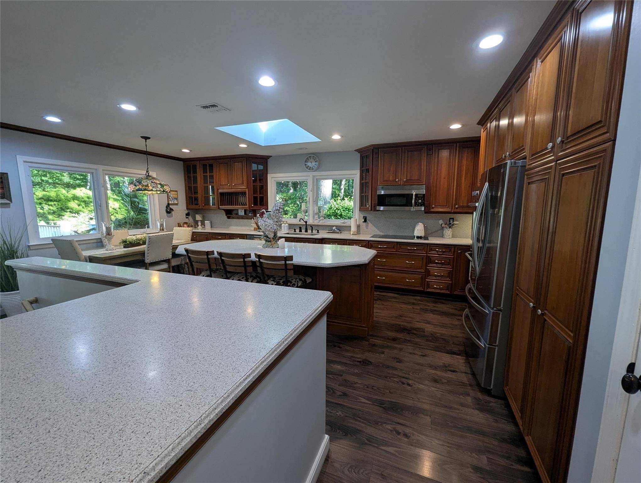 Fort Salonga, NY 11768,28 Brookfield RD