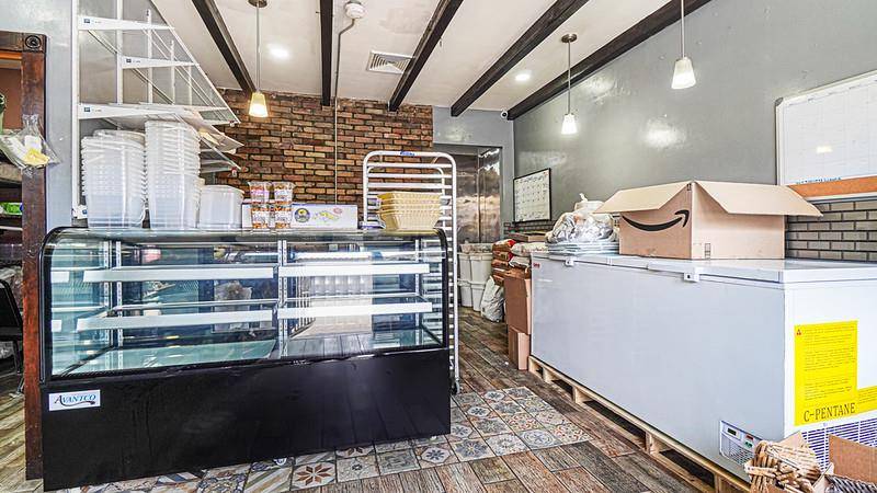 Bronx, NY 10461,1028 Neill AVE