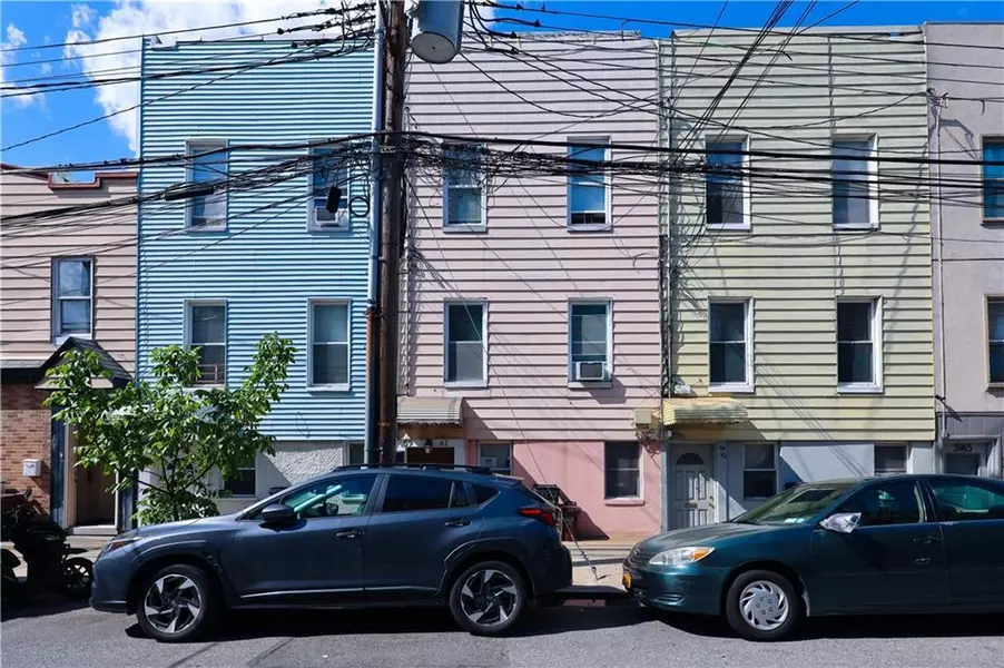 59-61 56th AVE, Maspeth, NY 11378