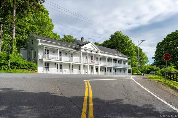 Stanfordville, NY 12581,88 Hunns Lake RD