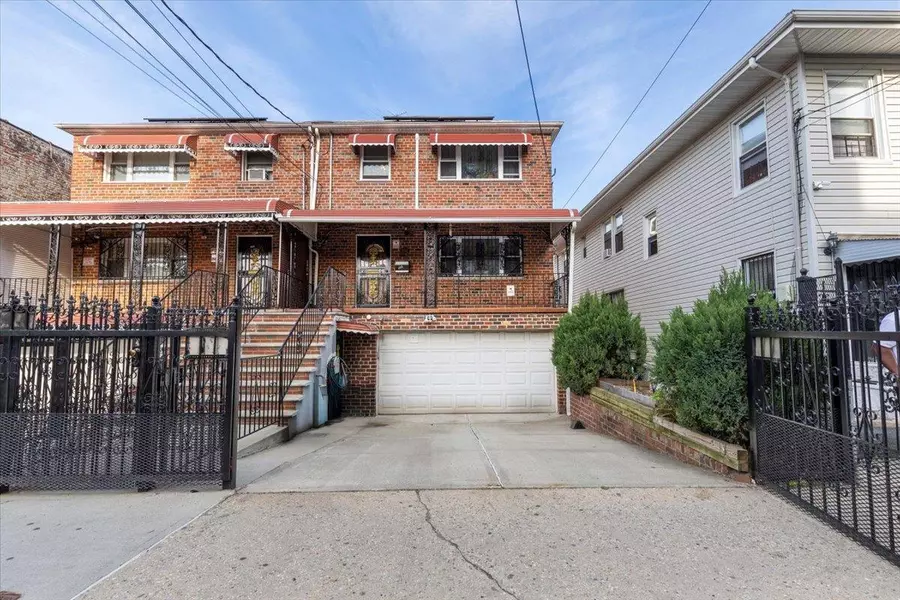 2722 Barnes AVE, Bronx, NY 10467