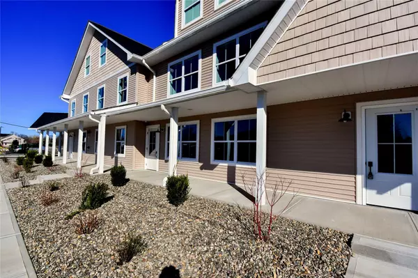 Wallkill, NY 12589,45 Park AVE #4A