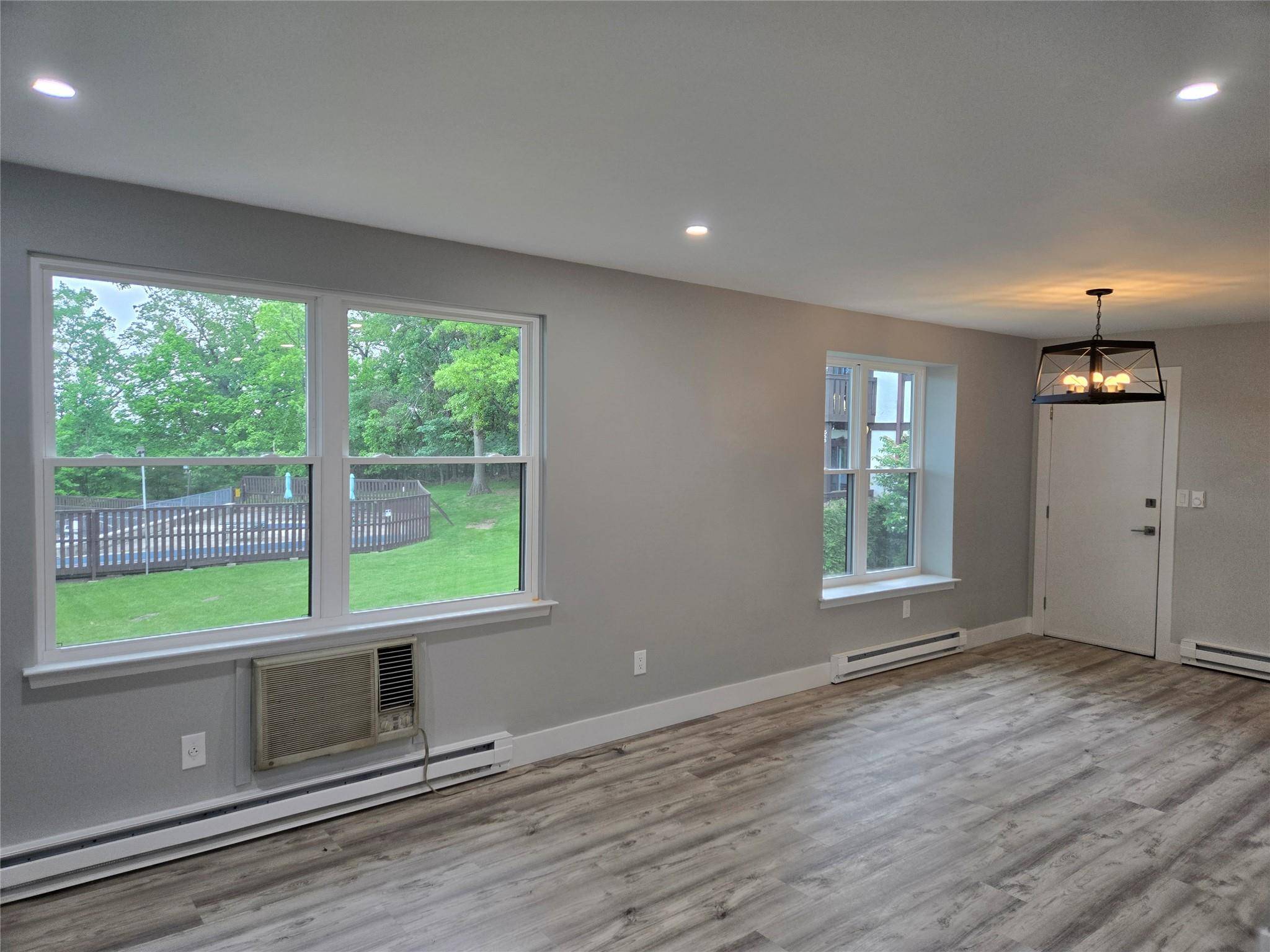 Valley Cottage, NY 10989,548 Sierra Vista LN